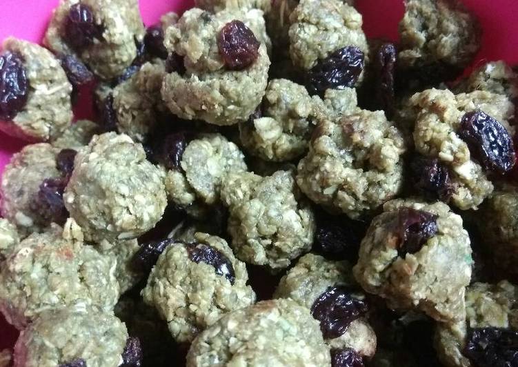 resep lengkap untuk Matcha Oat crispy ball (ASI BOOSTER, NO SUGAR,NO OVEN, EATCLEAN)