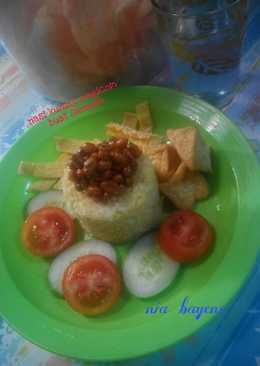 ðŸš nasi kuning magicom ðŸš buat sarapanðŸ˜Š