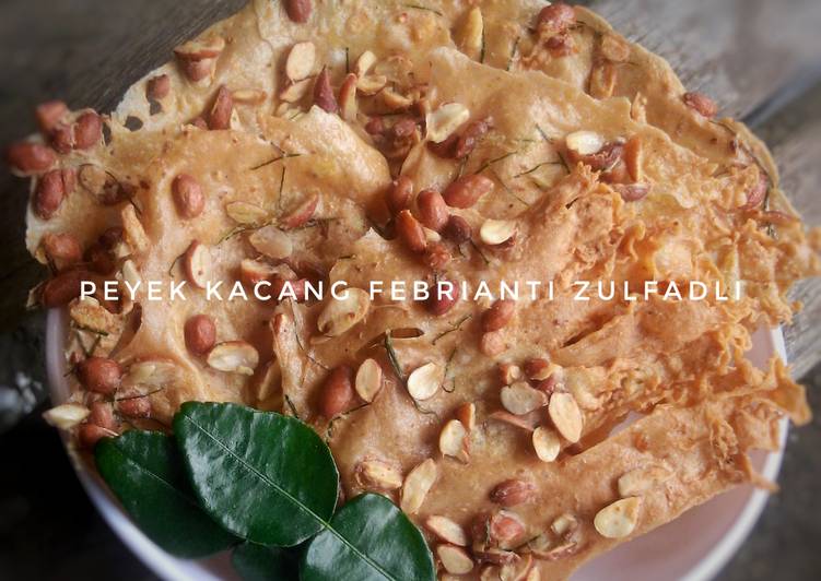 bahan dan cara membuat Peyek kacang Renyah dan tipis