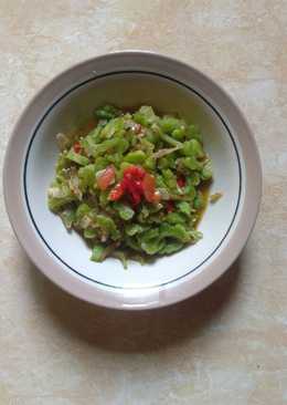 Tumis Pare Teri Pedas