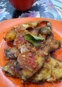 Ikan Mujair Goreng Balado