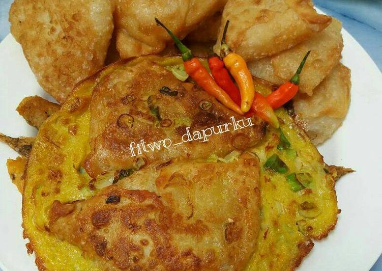 resep lengkap untuk Martabak mie madura