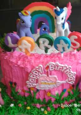 Little Pony Birthday Cake