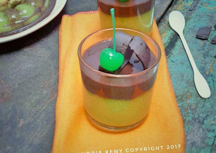 gambar untuk resep Puding Alpukat Saus Moka