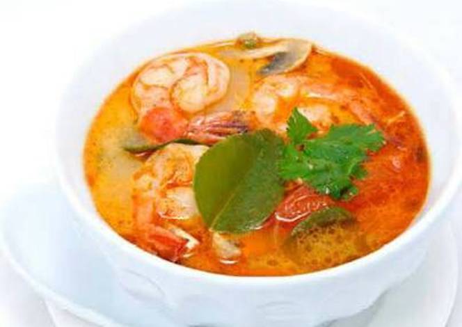 Resep Tom Yam Udang oleh Biyungnya Fachrie - Cookpad