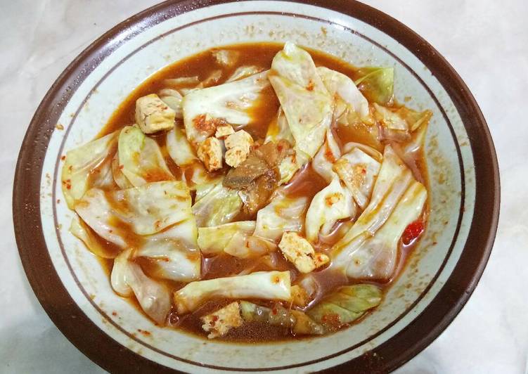 resep masakan Tumis Kol Ikan Asin Kuah Pedas