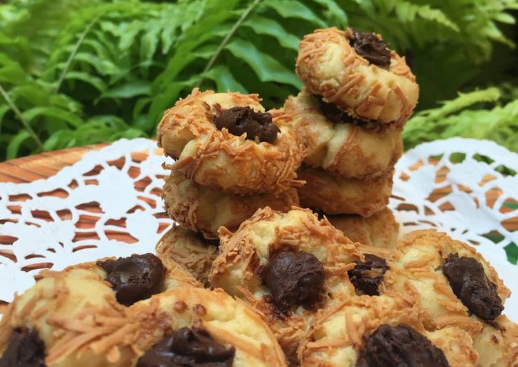 resep Thumbprint cookies Nutella