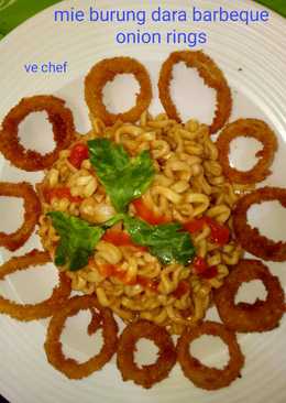 Mie burung dara barbeque onion rings