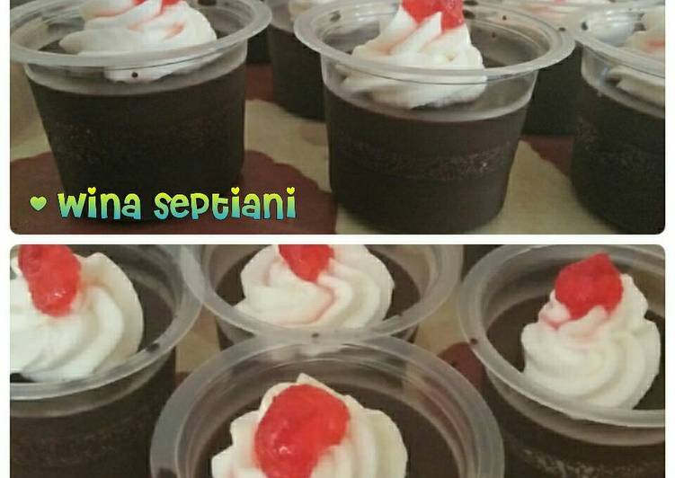 resep Pudding Black Forest Cup