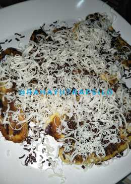 Pisang goreng margarin toping coklat keju susu