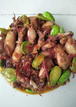 Cumi asin sambal pete