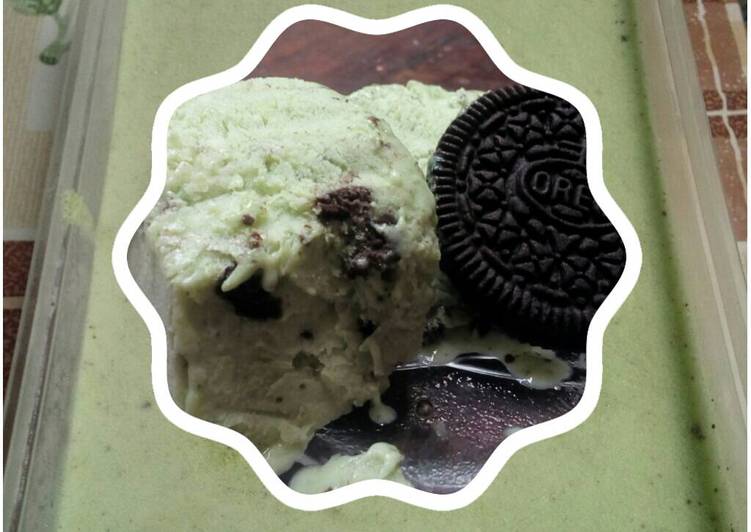 bahan dan cara membuat Eskrim Green Tea Oreo