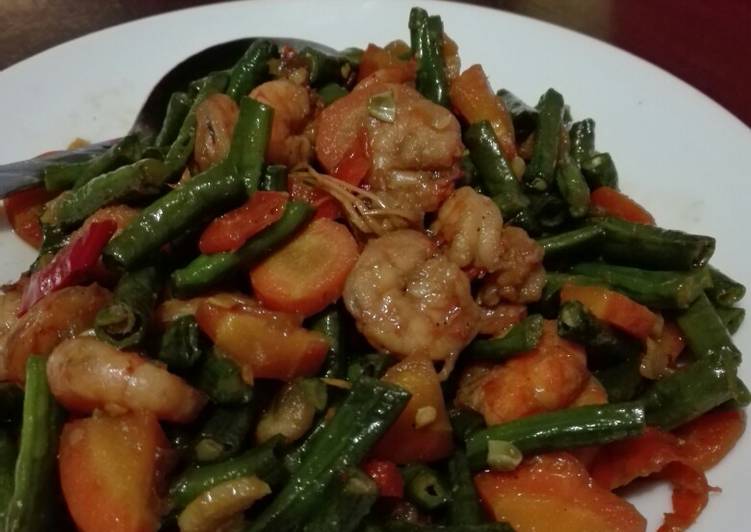 gambar untuk cara membuat Tumis kacang panjang plus udang