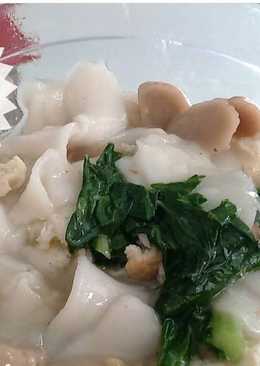 Seblak kerupuk udang