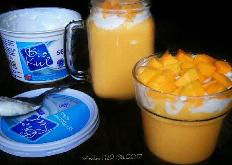 bahan dan cara membuat Mango Thai Yogurt