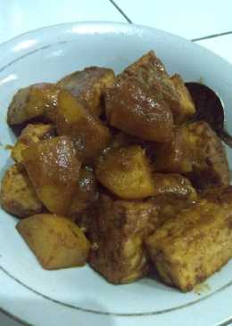 Semur tahu tempe kentang