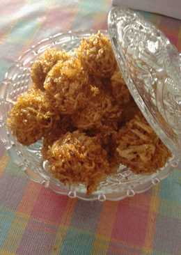 Kremes Bihun Manis
