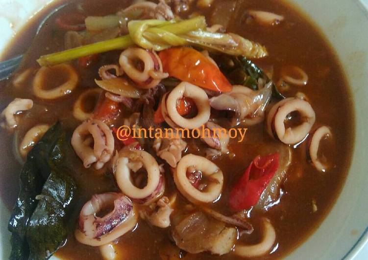 resep masakan Cumi Mohmoy Asem Pedas