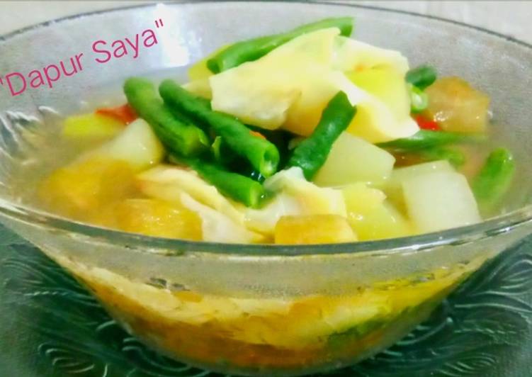 gambar untuk resep Sayur asem blimbing wuluh alakadarnya rasanya nendang