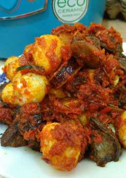 Sambalado hati ampela plus telur puyuh dan jengkol
