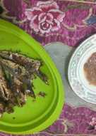 Ikan goreng layang kriuk +lombok terasi