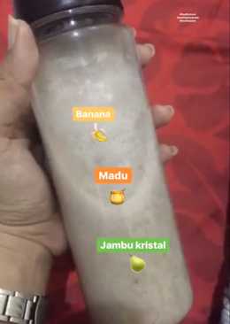 Banana with guava juice