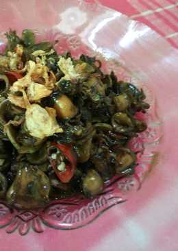 Tumis hitam cumi asin