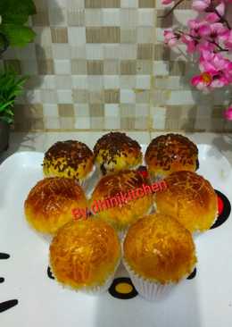 Roti isi coklat keju