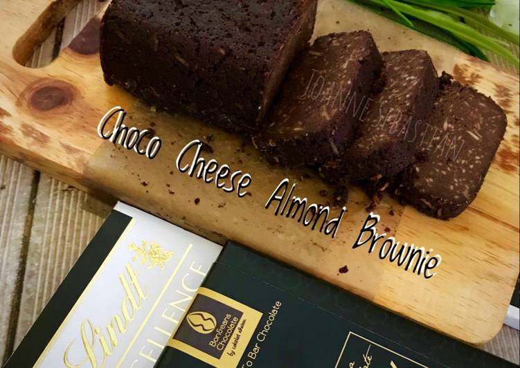 gambar untuk cara membuat Choco Cheese Almond Brownie -Keto