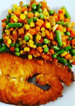 Salmon and vegetable