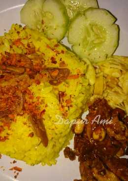 Nasi Kuning Rice Cooker