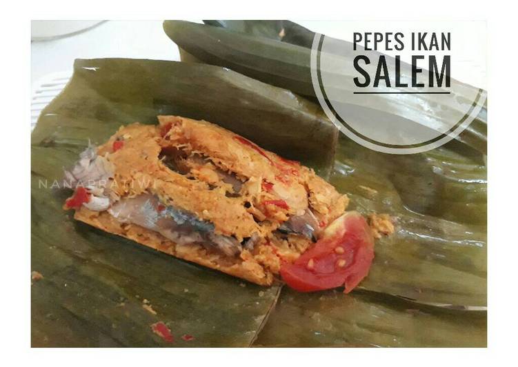 resep lengkap untuk Pepes Ikan Salem