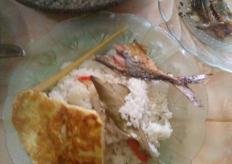 resep lengkap untuk Nasi Liwet Sunda Rice Cooker