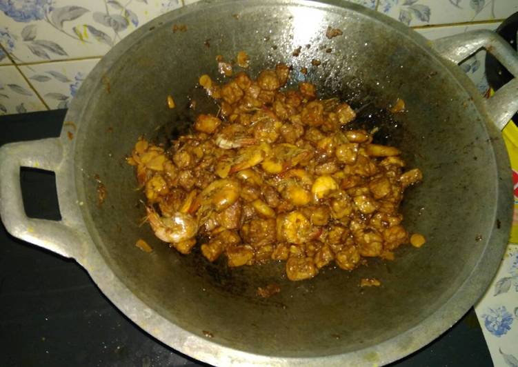 resep lengkap untuk Sambel goreng tahu tempe udang simple