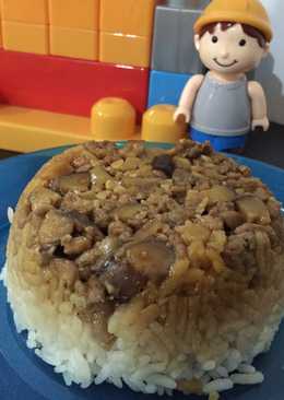 Nasi tim daging jamur