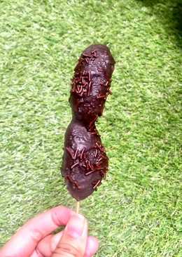 Es pisang coklat (es kul-kul)