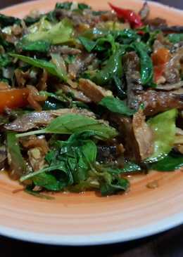 Ikan tongkol suwir kecap extra pedas