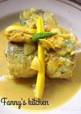 Ikan layang bumbu kuning