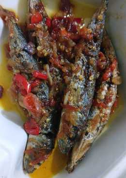 Tumis Ikan Pindang Balado