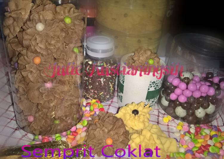 gambar untuk resep makanan Kue Semprit Coklat