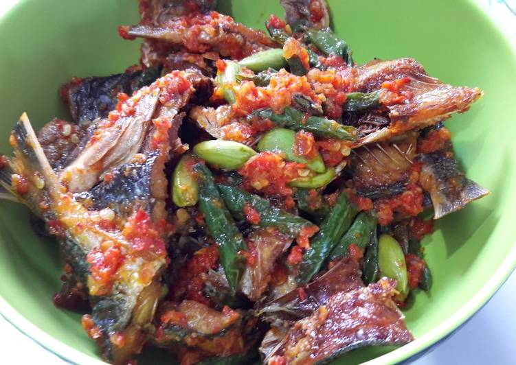 gambar untuk resep Ikan asin pete & kacang panjang balado