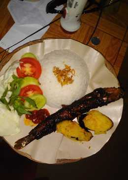 Lele bakar (batu bakar)