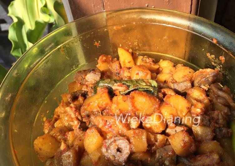 Resep Sambel goreng kentang ati ampela Kiriman dari Wiekee Dianing S