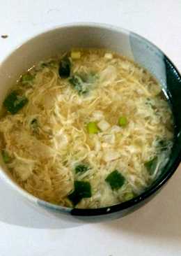 Basic Egg Drop Soup / Sup Telur Dasar