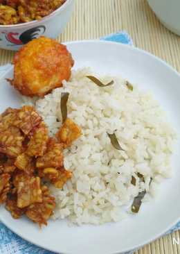 Nasi gurih daun jeruk (#maree)