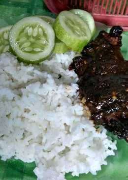 Ayam bakar item manis