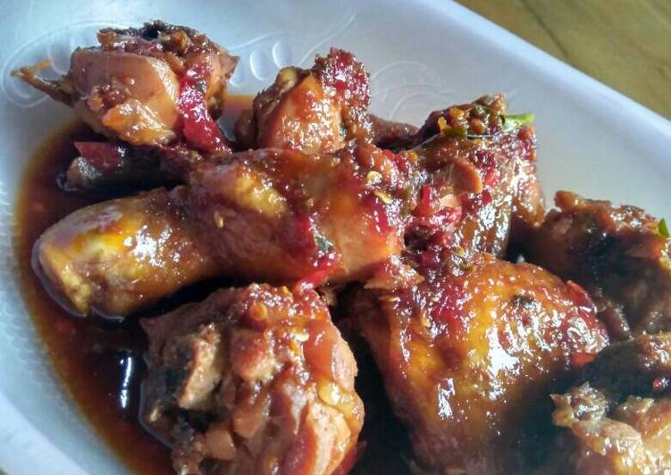 resep lengkap untuk Ayam Kecap Pedas