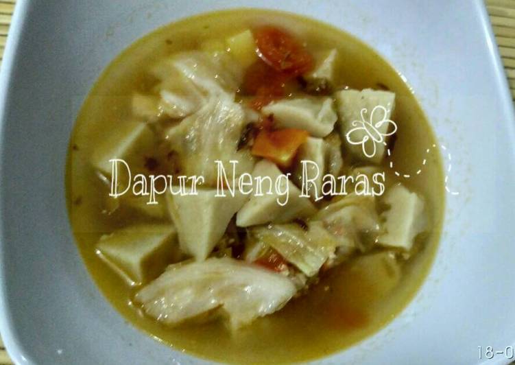 resep lengkap untuk Sop Ayam with Baso Tenggiri