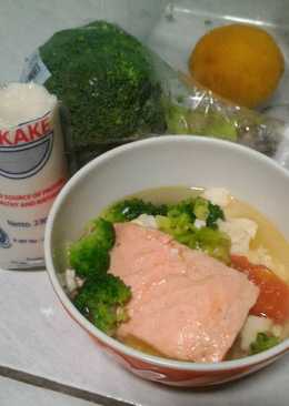 Salmon with brokoli tofu 1y