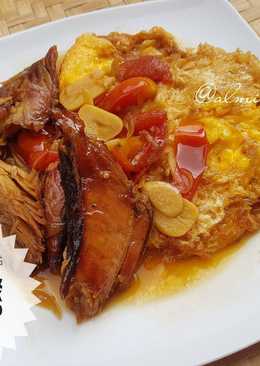 Cakalang Asap & Telur Masak Kecap